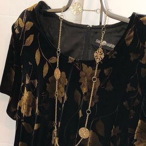 Sag Harbor Size 14 Luscious Velveteen Dress
